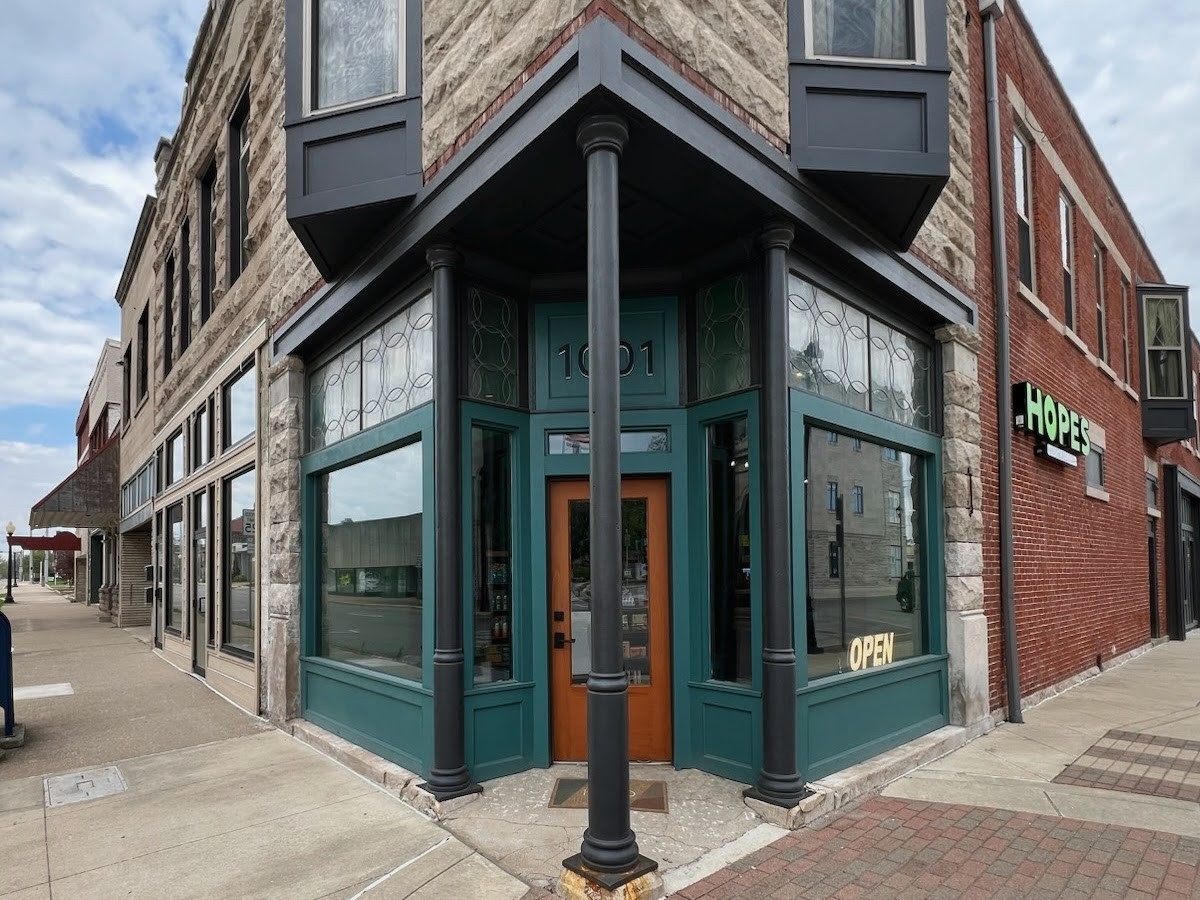 Hopes Storefront
